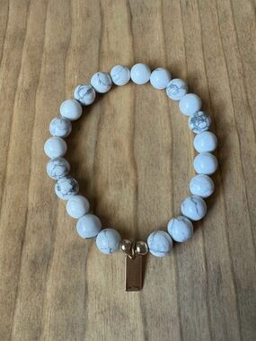 Evolve Mala Howlite Beaded Bracelet | White Stone Stretch Bracelet | Free Spirit